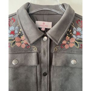 Laurie Felt Faux Suede Jacket Embroidery Grey Size Medium Super Soft Pockets‎